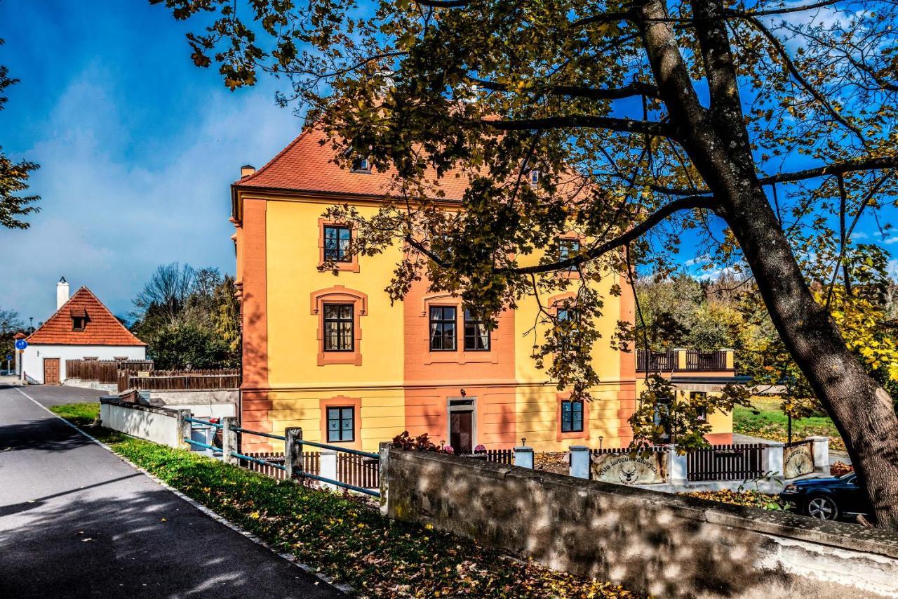 Vila Lovcu Kralovych Hotel Český Krumlov Kültér fotó